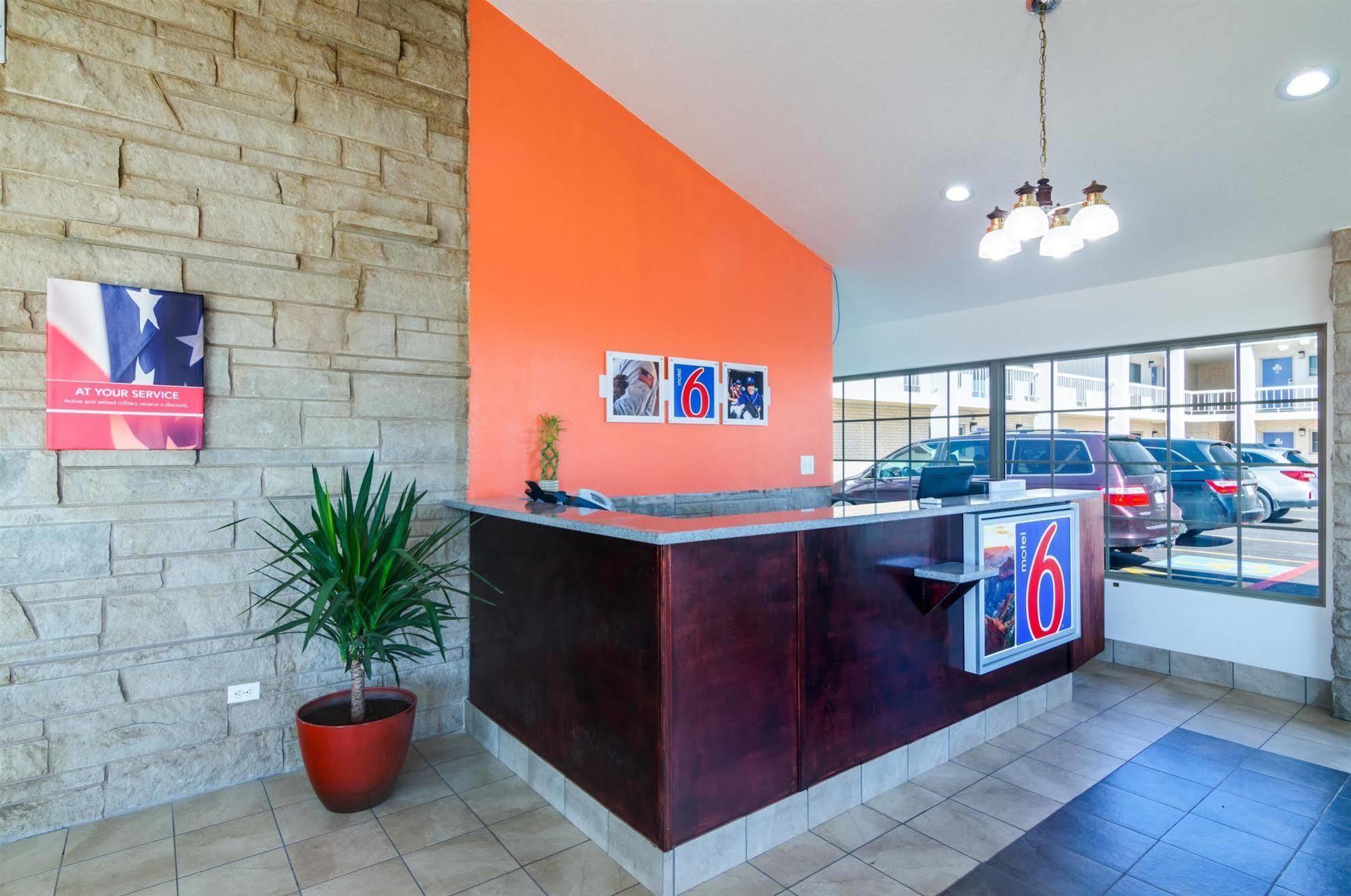Motel 6-Childress, Tx Buitenkant foto